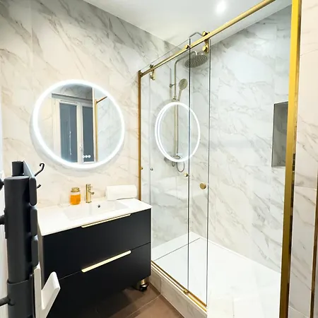 Premium Quiet Apartment, 3rd Floor With Elevator