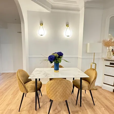 شقة Premium Quiet Apartment, 3rd Floor With Elevator باريس