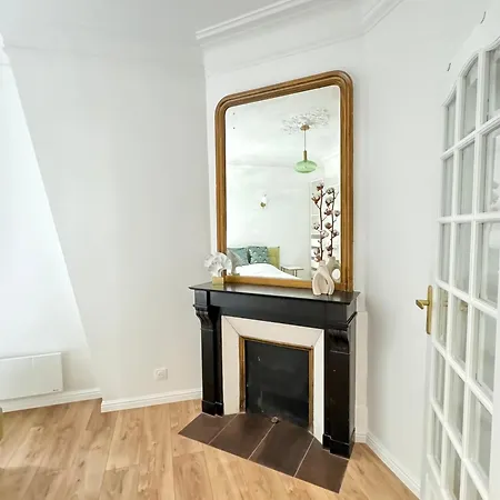 Premium Quiet Apartment, 3rd Floor With Elevator *