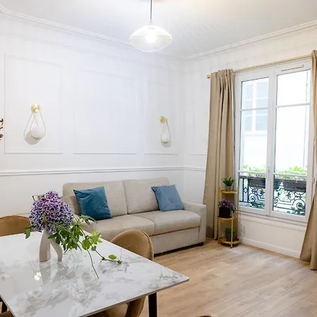 Premium Quiet Apartment, 3rd Floor With Elevator * פריז