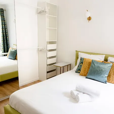 Premium Quiet Apartment, 3rd Floor With Elevator Διαμέρισμα